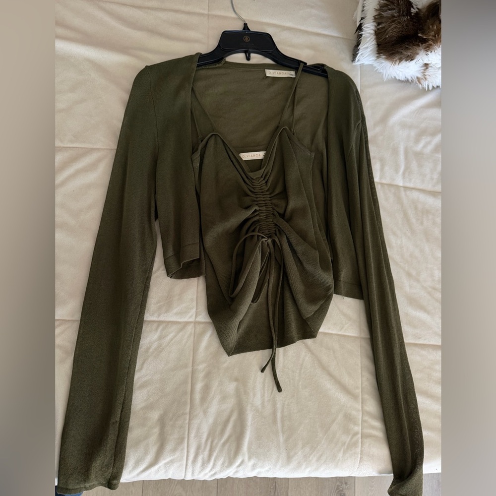 Elegant Olive Ruched Crop Top